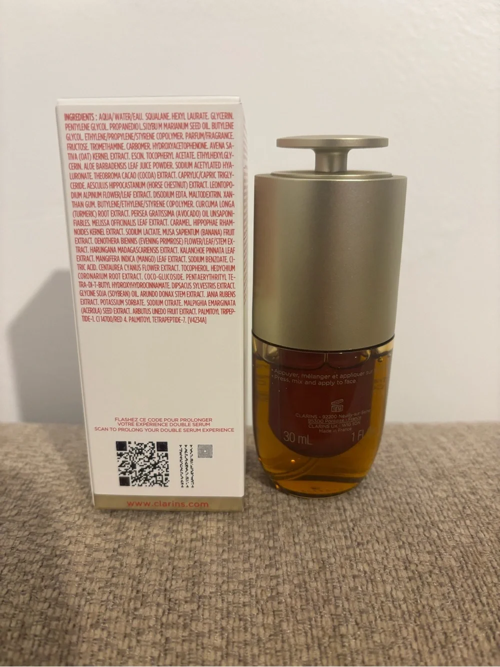 Clarins dual phase